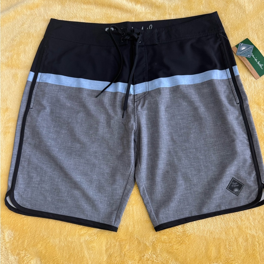 Travis Mathew Board Shorts. Sz. 36, *NEW*